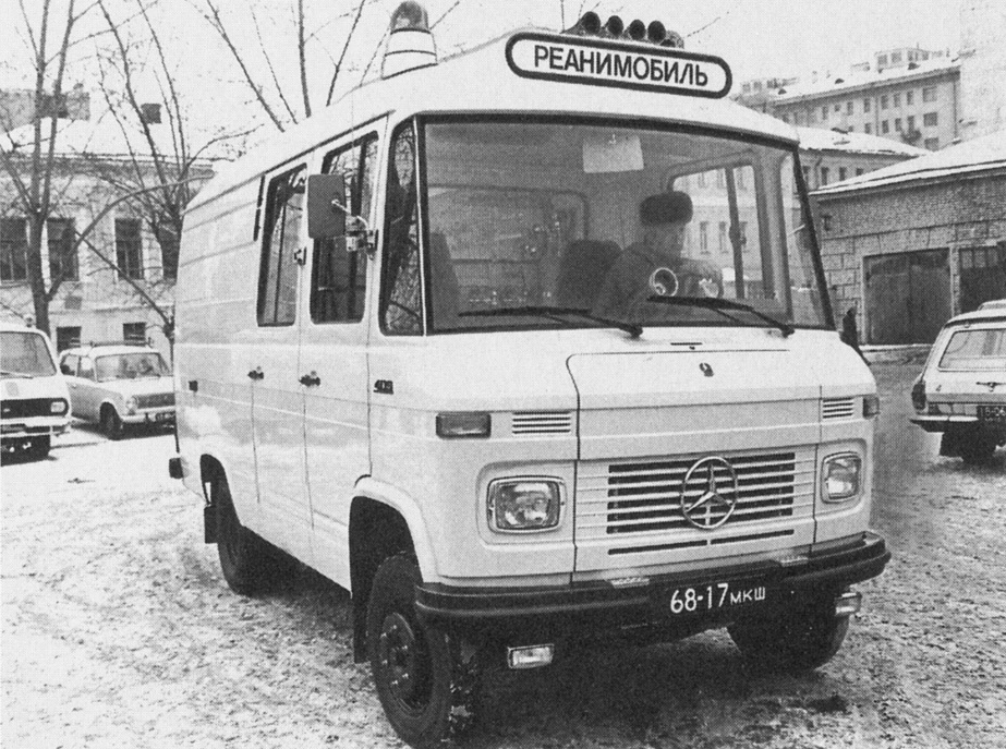 Москва, № 68-17 МКШ — Mercedes-Benz T2 ('1967)