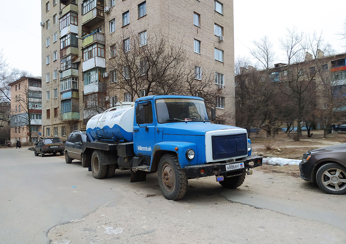 Луганская область, № А 886 ВУ — ГАЗ-3307 — Фото — Фототрак