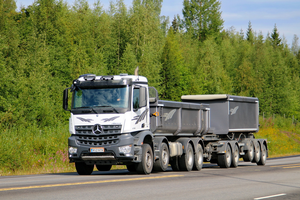Финляндия, № RSZ-979 — Mercedes-Benz Arocs (общ.м)