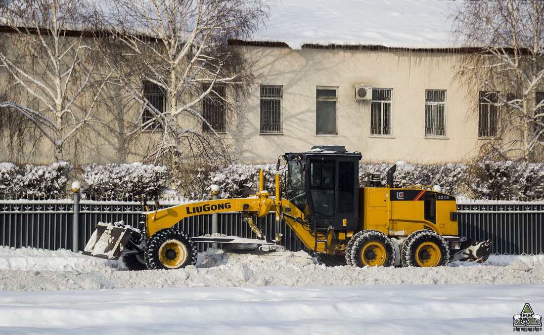 Восточно-Казахстанская область, № ATD F 780 — LiuGong (общая модель)