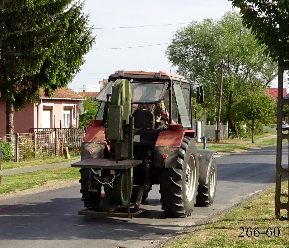 Венгрия, № YHG-718 — Беларус-820.2; Венгрия — Трактора с лентопильными станками