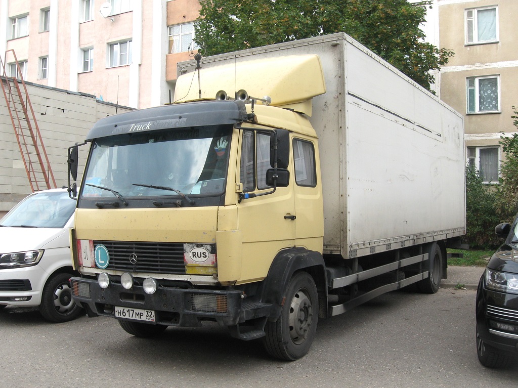 Брянская область, № Н 617 МР 32 — Mercedes-Benz LK 1320