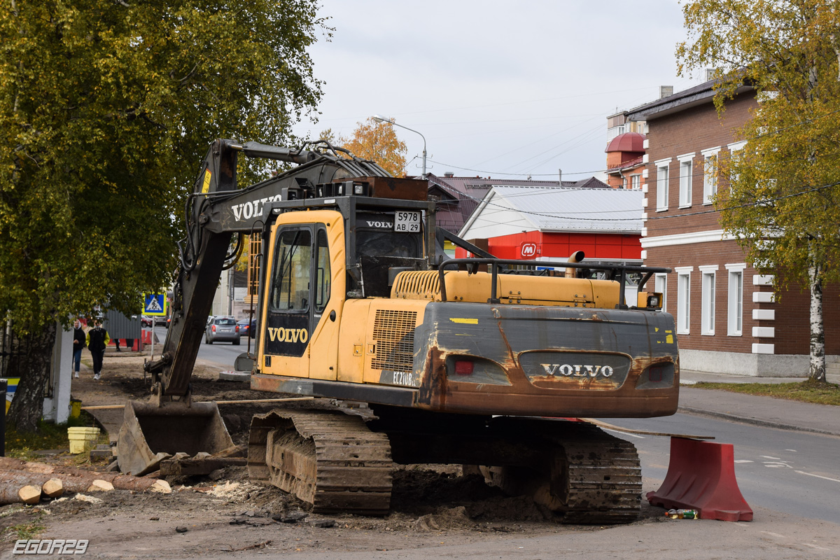 Архангельская область, № 5978 АВ 29 — Volvo EC210