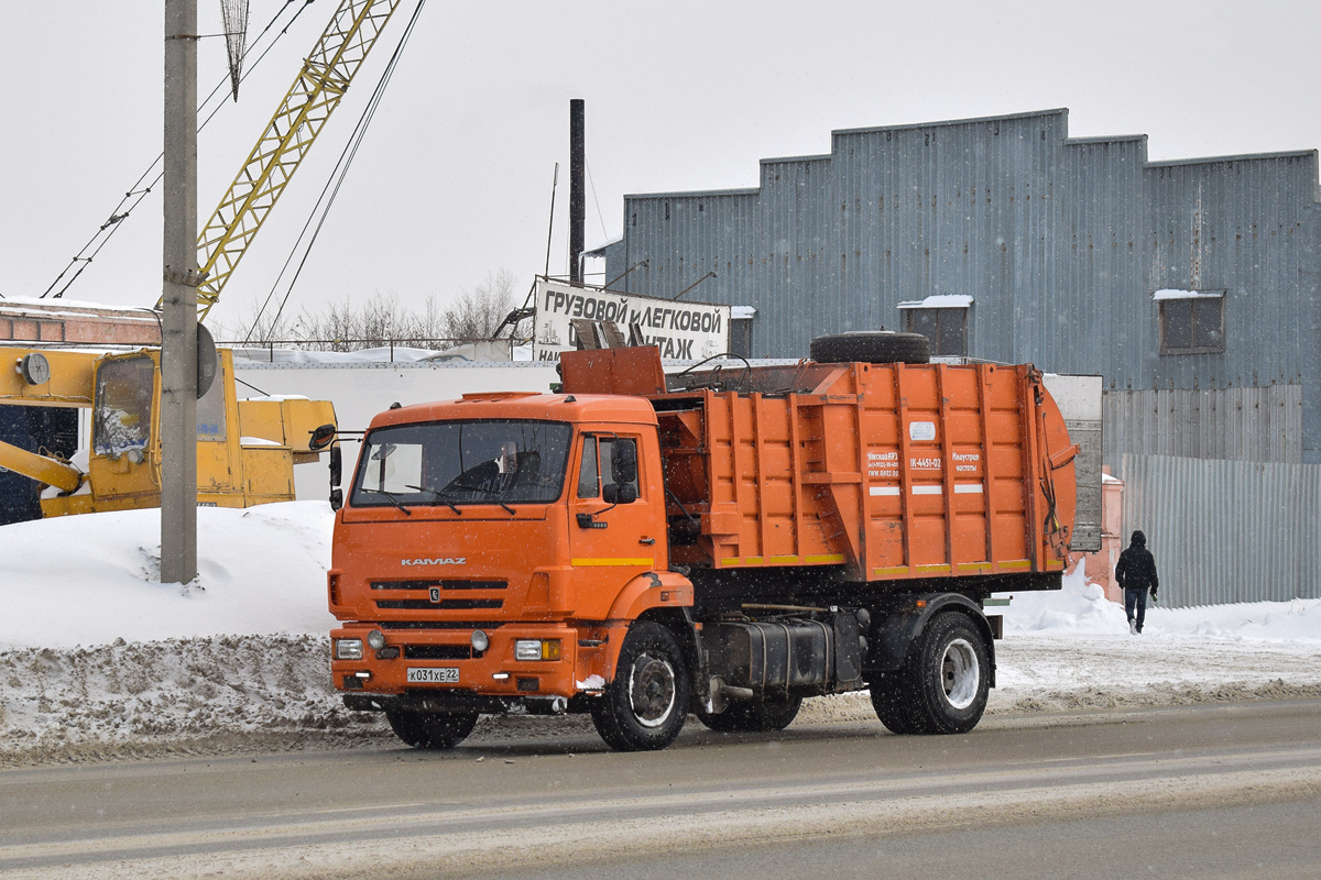 Алтайский край, № К 031 ХЕ 22 — КамАЗ-43253-R4(28)
