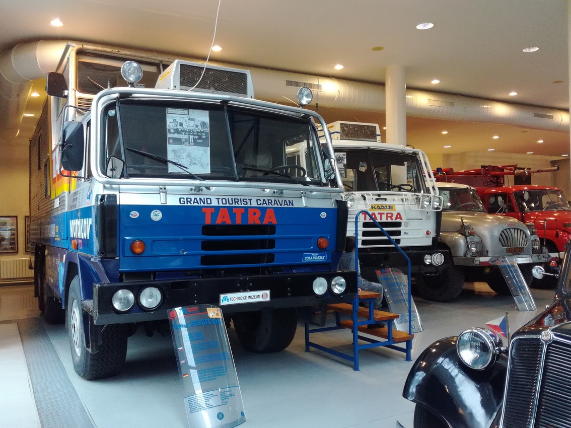 Чехия, № NJA 11-68 — Tatra 815 (общая модель); Чехия — Разные фотографии (Автомобили)