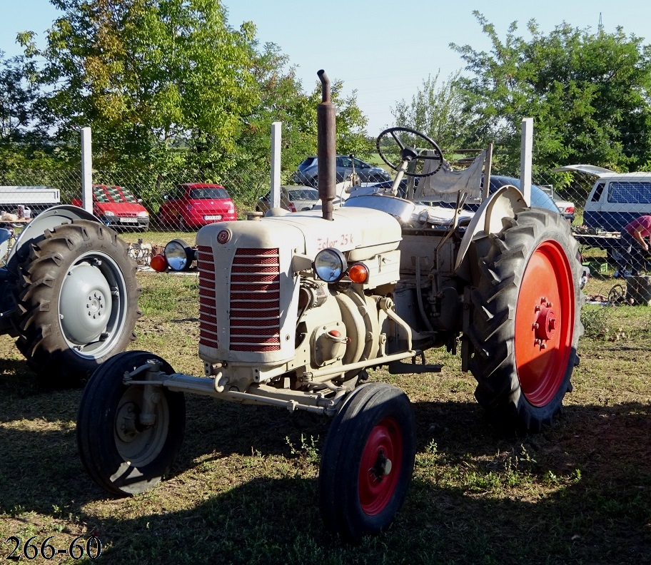 Венгрия, № (HU) U/N ST 0102 — Zetor 25, 25K; Венгрия — XIII. Kiskunhalasi Veterán Traktorok és Motorok Találkozója (2021)