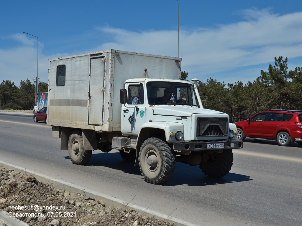 Севастополь, № А 811 СУ 92 — ГАЗ-33081 «Садко»