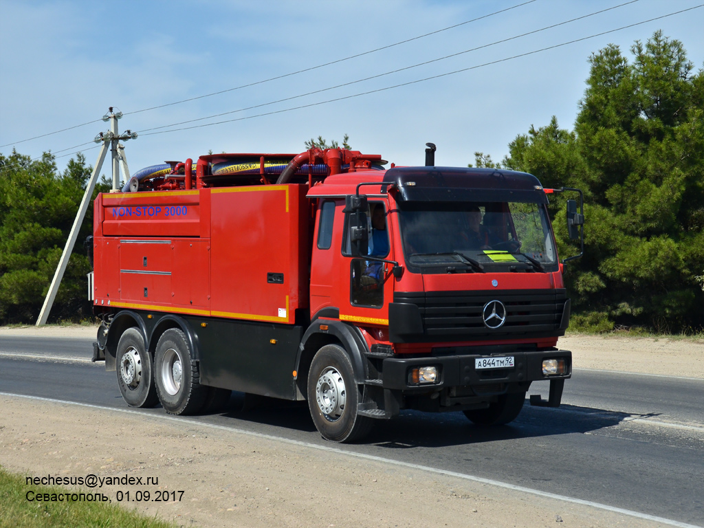 Севастополь, № А 844 ТМ 92 — Mercedes-Benz SK (общ. мод.)