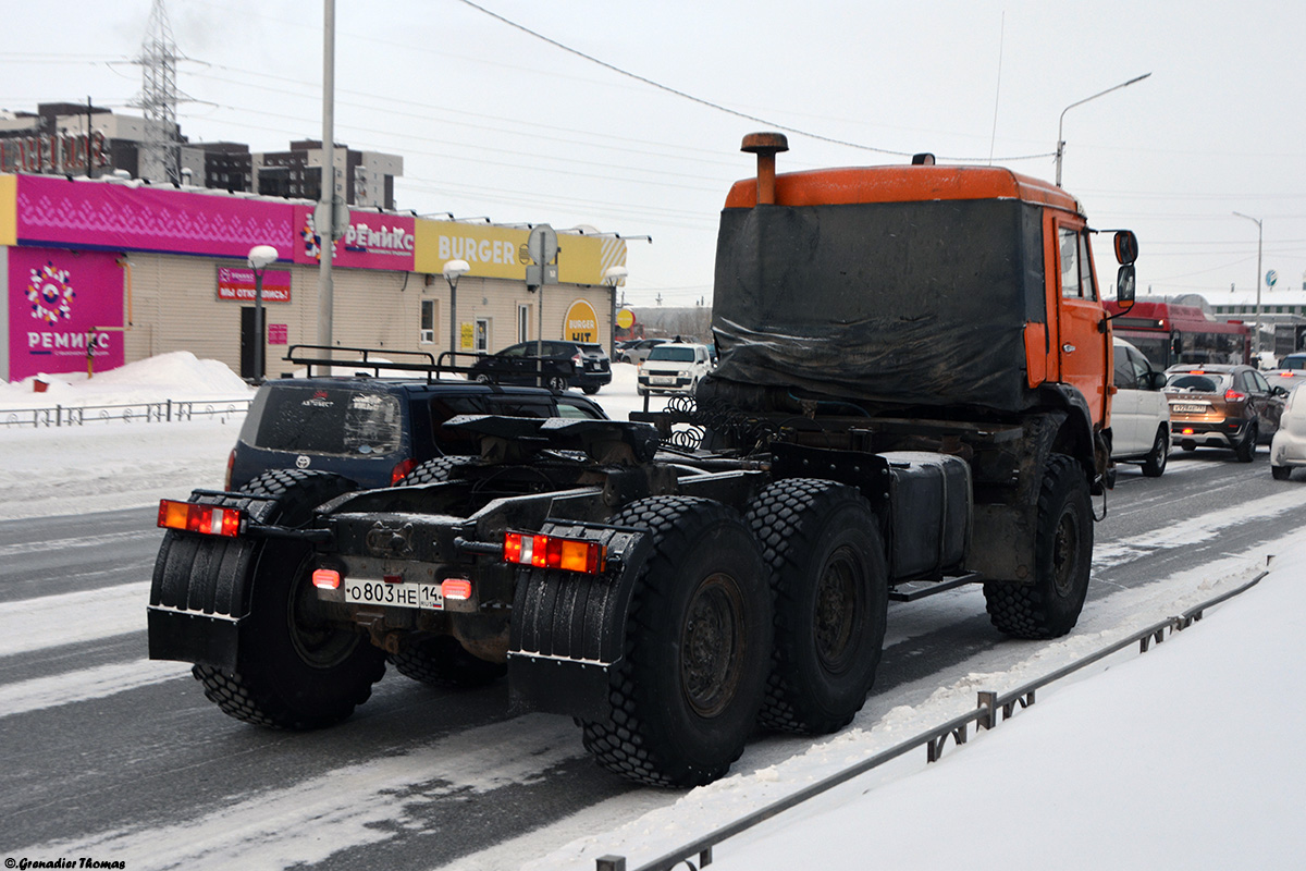 Саха (Якутия), № О 803 НЕ 14 — КамАЗ-44108 (общая модель) — Фото — Фототрак