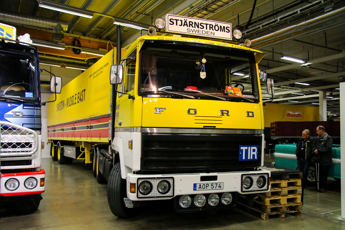 Швеция, № AOP 574 — Ford Transcontinental