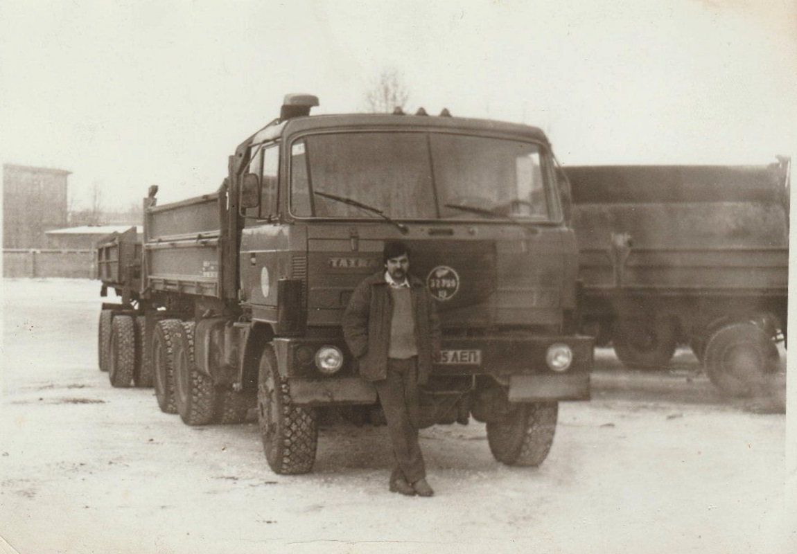 Санкт-Петербург, № 2985 ЛЕП — Tatra 815 S3; Санкт-Петербург — Исторические  фотографии (Автомобили) — Фото — Фототрак