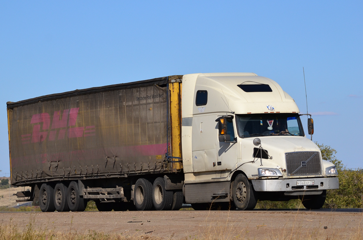 Вологодская область, № У 068 АР 35 — Volvo VNL660 — Фото — Фототрак