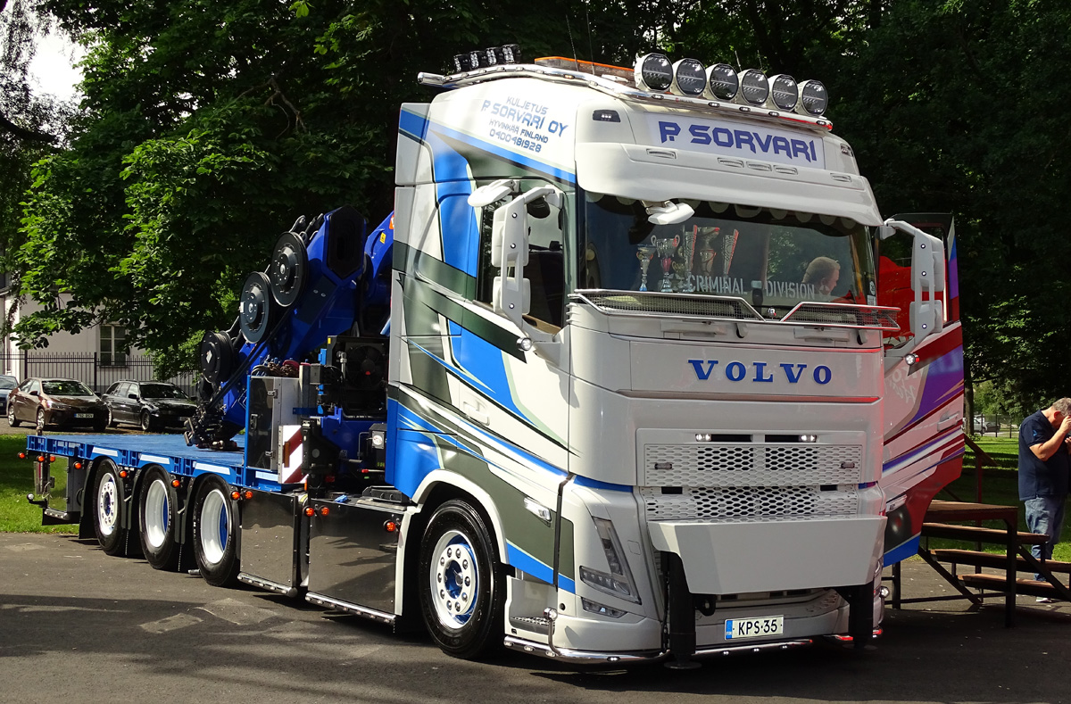Финляндия, № KPS-35 — Volvo ('2020) FH-Series; Эстония — Tallinn Truck Show 2023