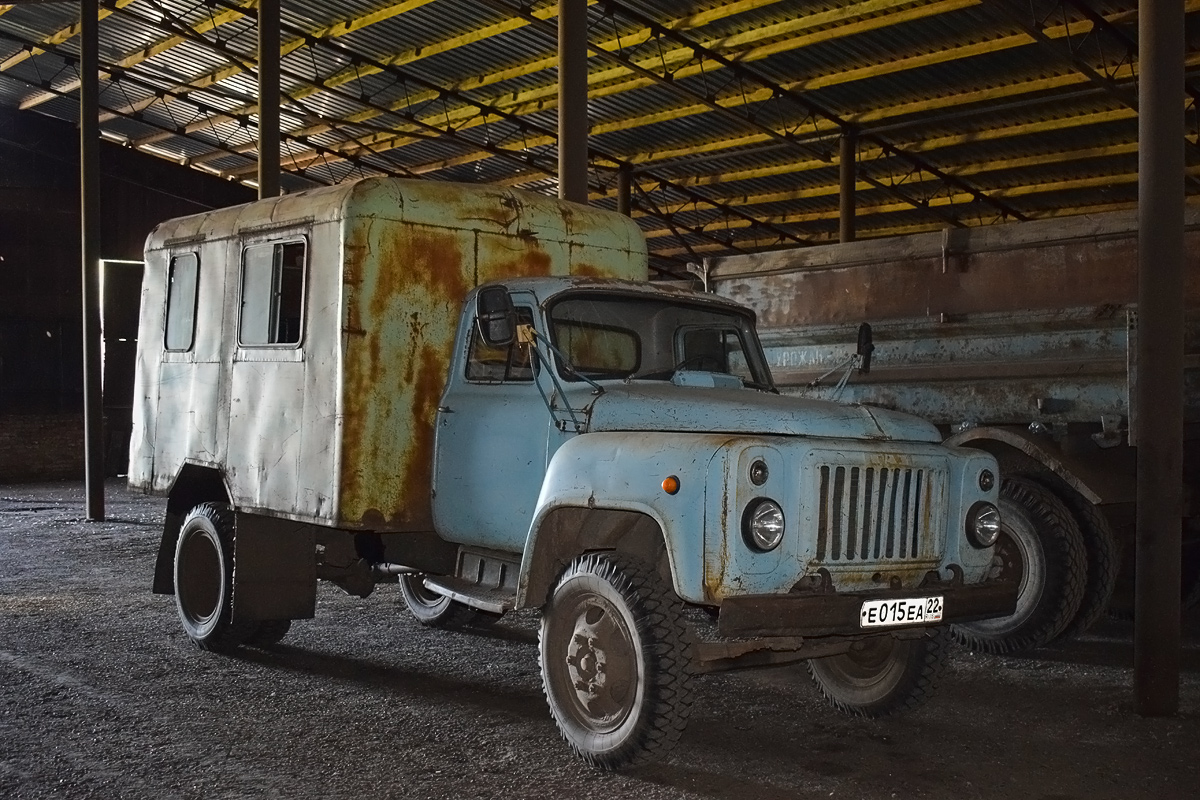 Алтайский край, № Е 015 ЕА 22 — ГАЗ-52-01 (ГАЗ-52А)