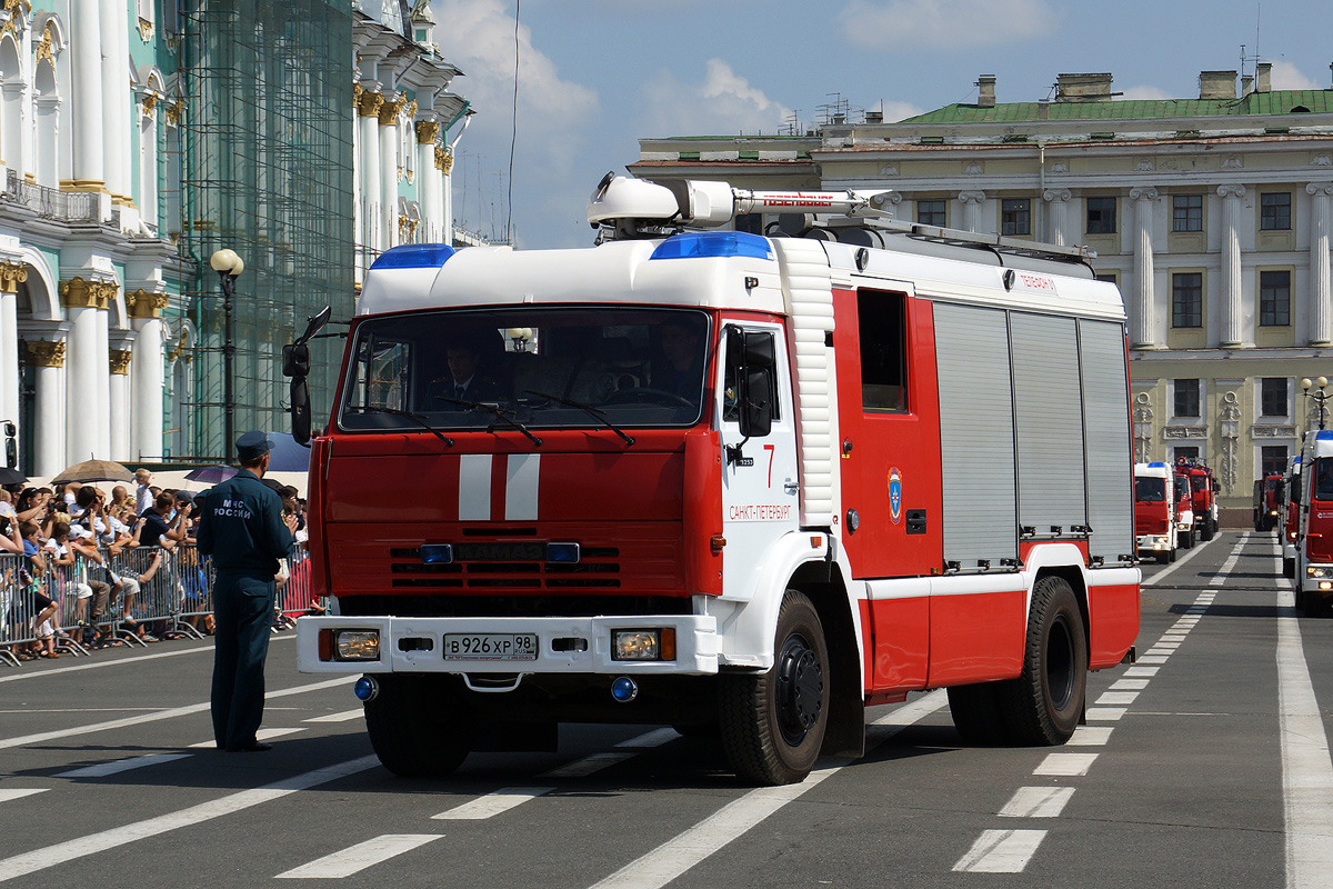 Санкт-Петербург, № В 926 ХР 98 — КамАЗ-43253-A3(96); Санкт-Петербург — Парад, посвящённый 210-летию со дня образования пожарной охраны Санкт‑Петербурга (29.06.2013)