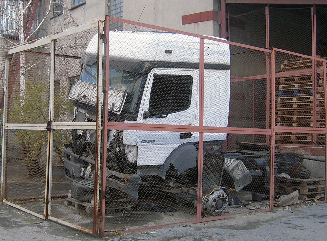 Тюменская область, № (72) Б/Н 0051 — Mercedes-Benz Axor 1835