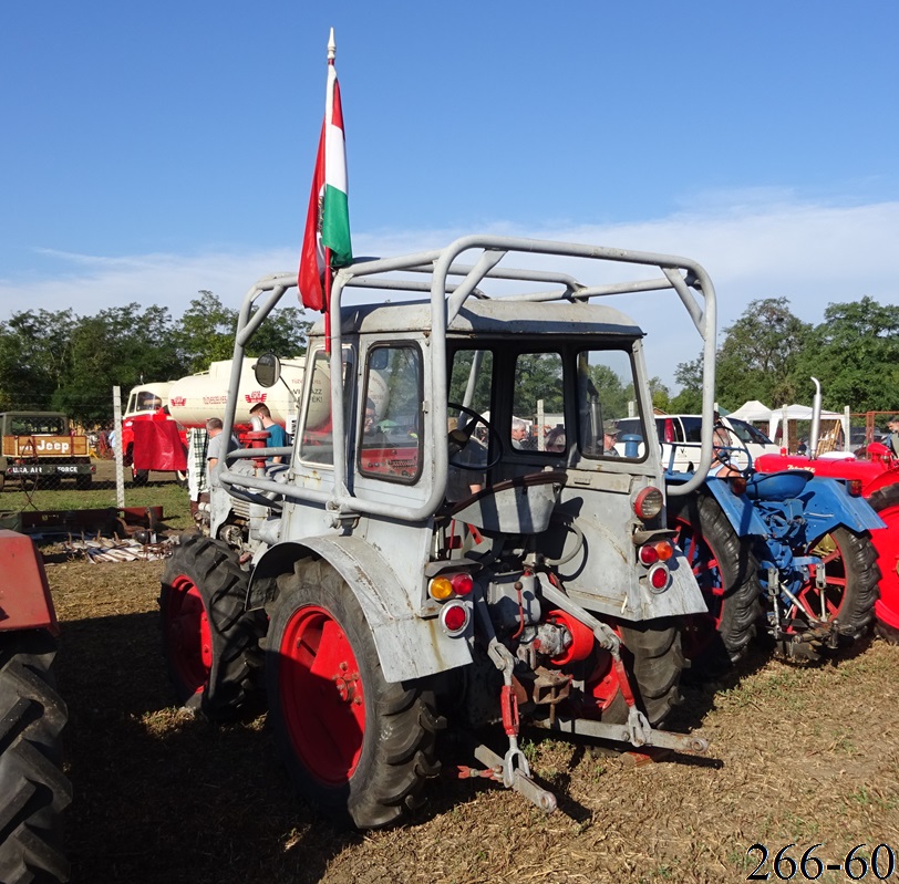 Венгрия, № (HU) U/N ST 0201 — Dutra UE-28; Венгрия — XV. Kiskunhalasi Veterán Traktorok és Motorok Találkozója