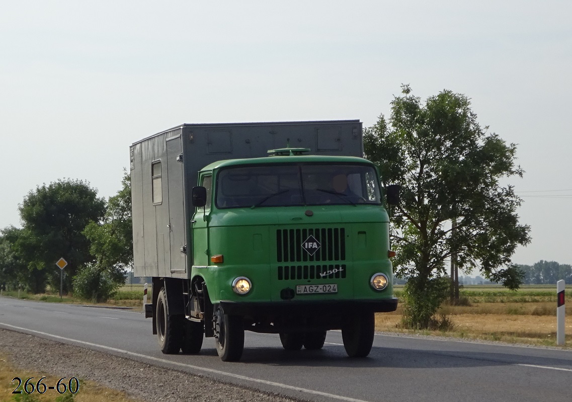 Венгрия, № AGZ-024 — IFA W50L/WK