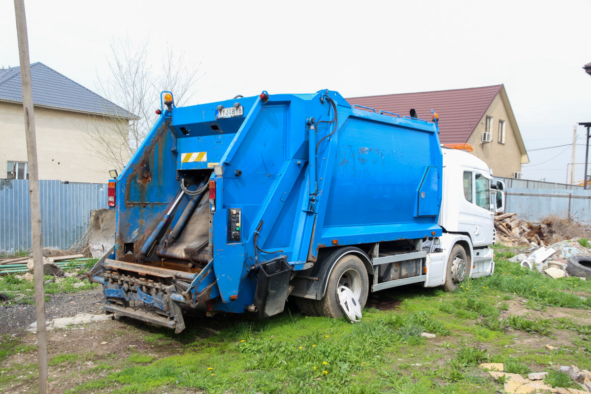Алматы, № XYJ 818 — Scania ('2004) P270