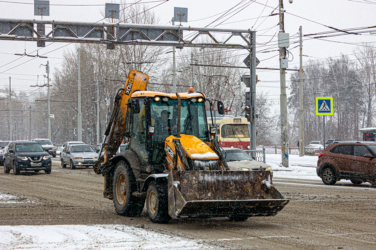 Свердловская область, № 5560 СС 66 — JCB 3CX