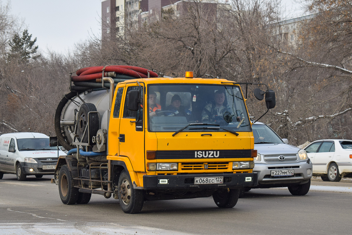 Алтайский край, № К 068 ЕС 122 — Isuzu Forward (общая модель)
