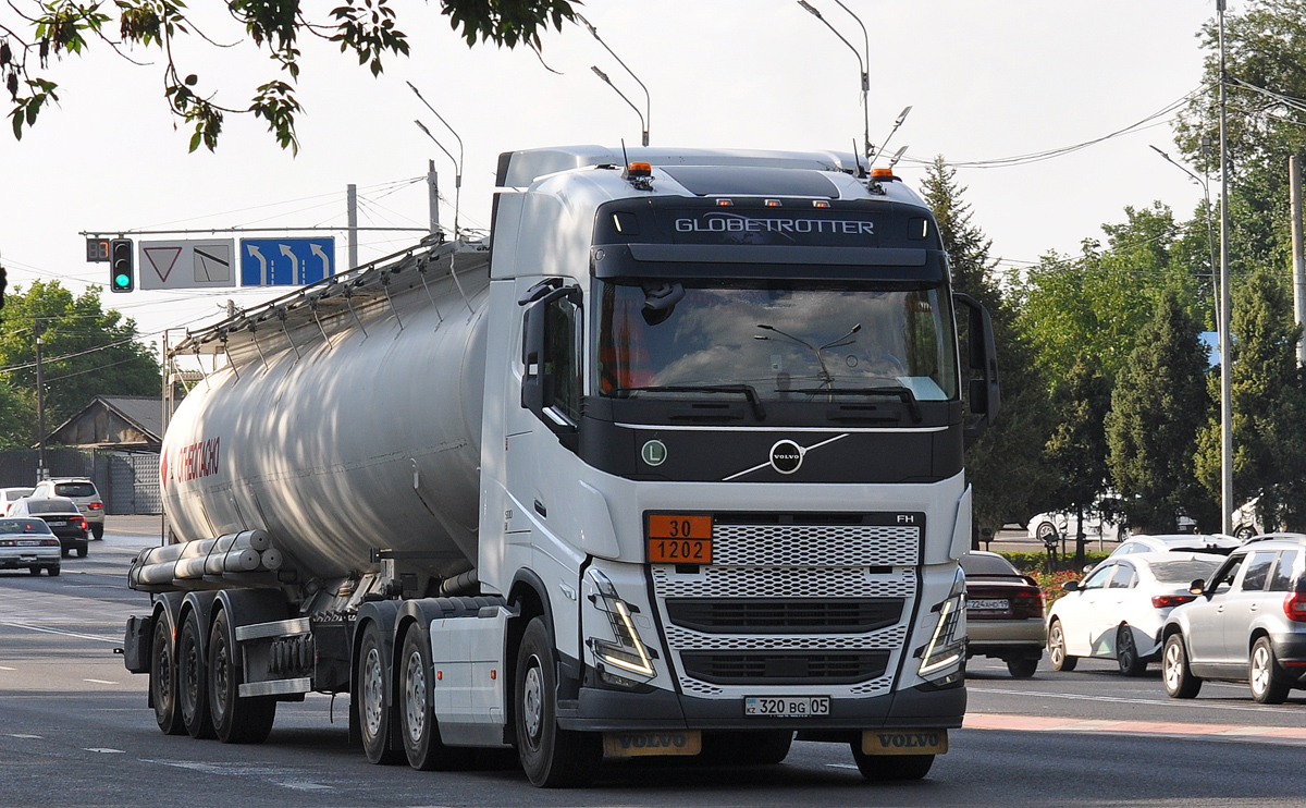 Алматинская область, № 320 BG 05 — Volvo ('2020) FH.500
