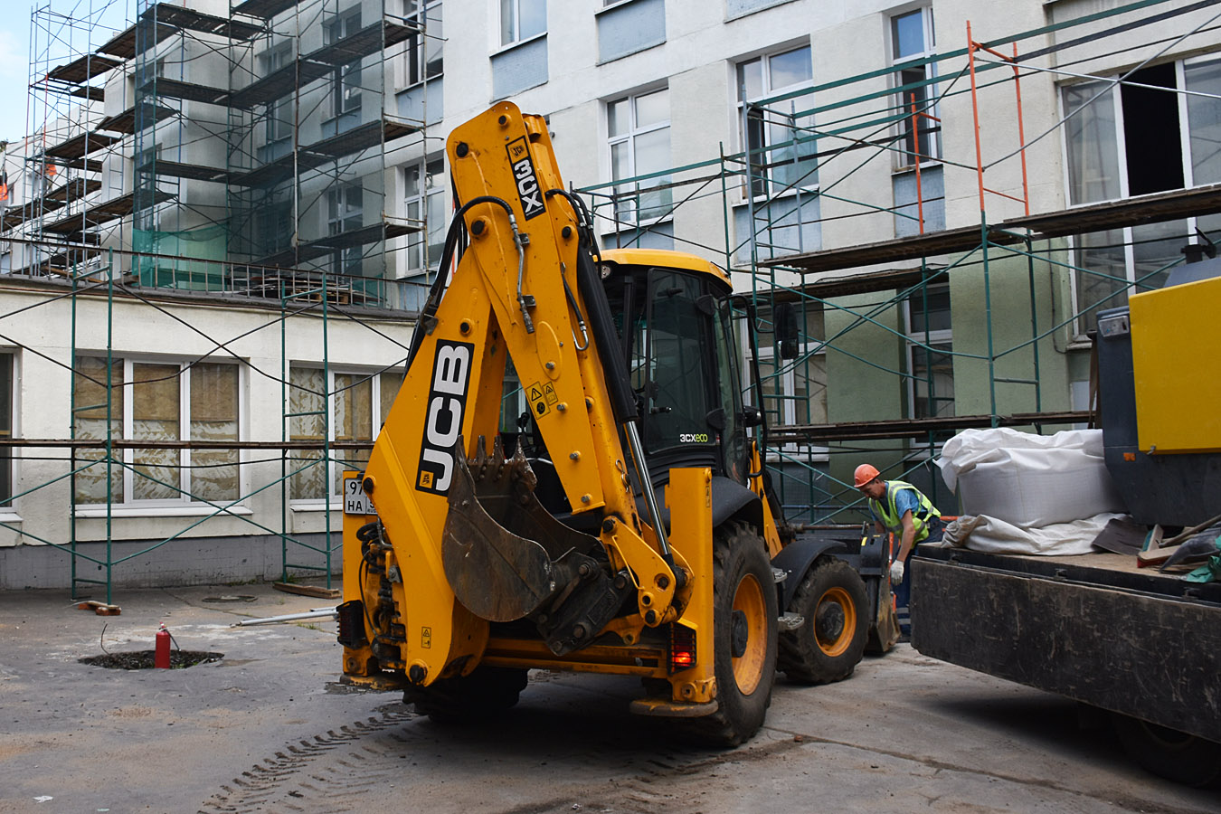 Московская область, № 9792 НА 50 — JCB 3CX