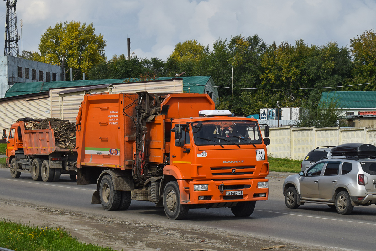Алтайский край, № В 514 ЕС 122 — КамАЗ-53605-A5(48)