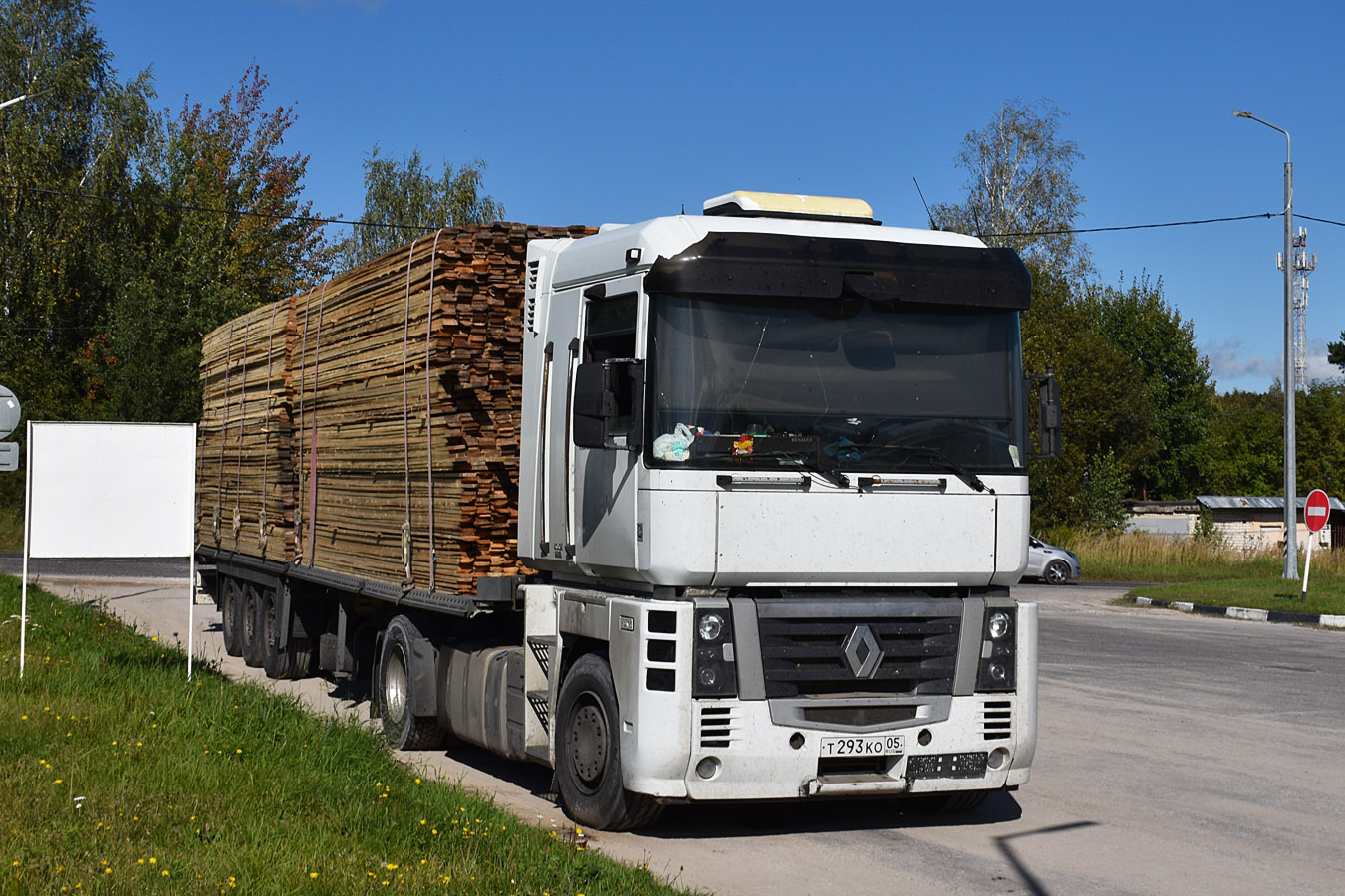 Дагестан, № Т 293 КО 05 — Renault Magnum ('2008)