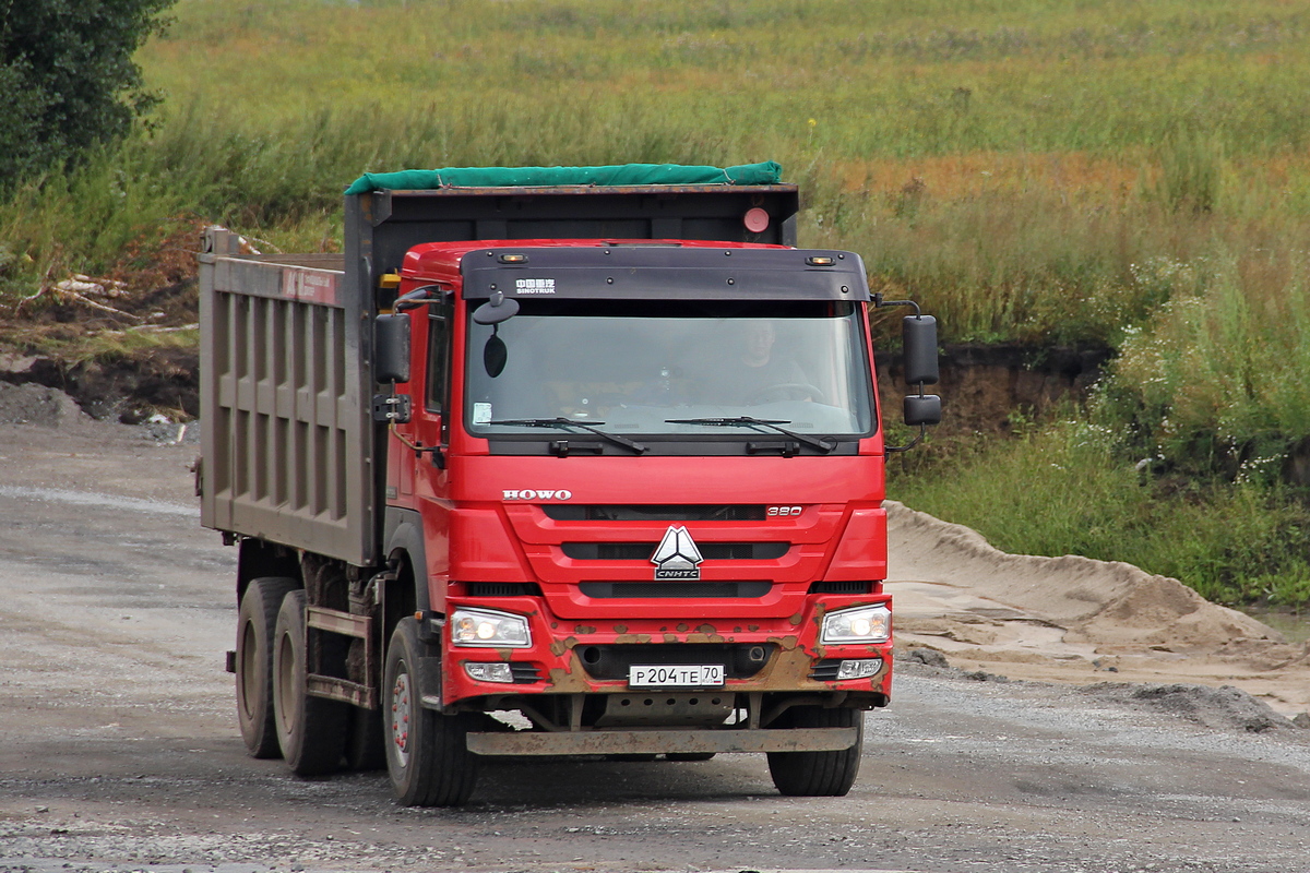 Томская область, № Р 204 ТЕ 70 — Howo HW ZZ3327