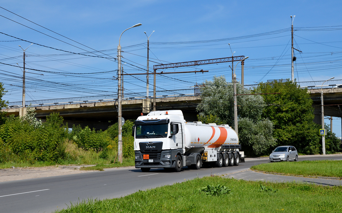 Москва, № С 235 НХ 797 — MAN TGX ('2020) 18.440