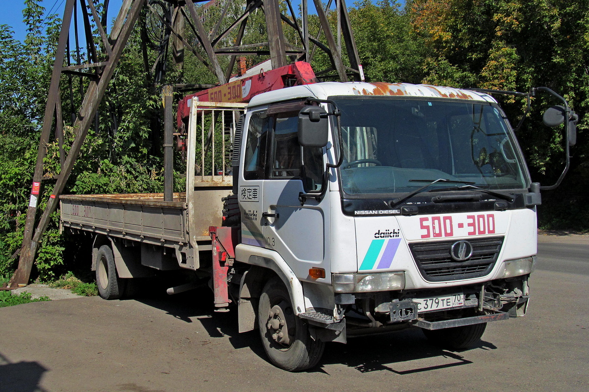 Томская область, № С 379 ТЕ 70 — Nissan Diesel Condor