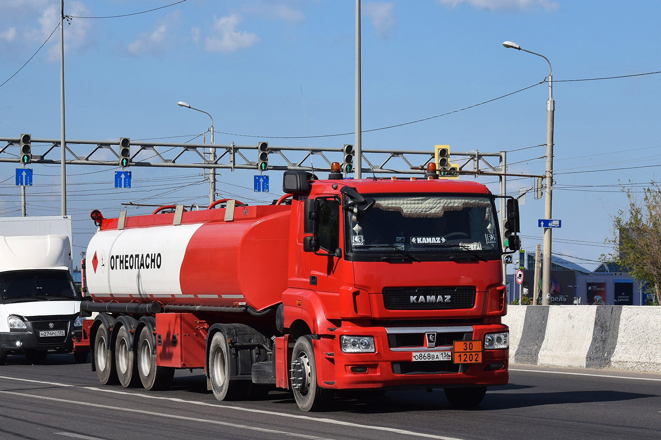 Воронежская область, № О 868 ВА 136 — КамАЗ-5490-S5(87)