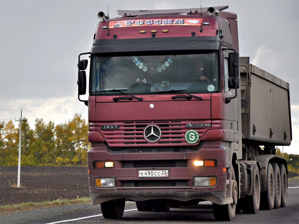 Алтайский край, № Х 490 СС 22 — Mercedes-Benz Actros ('1997)