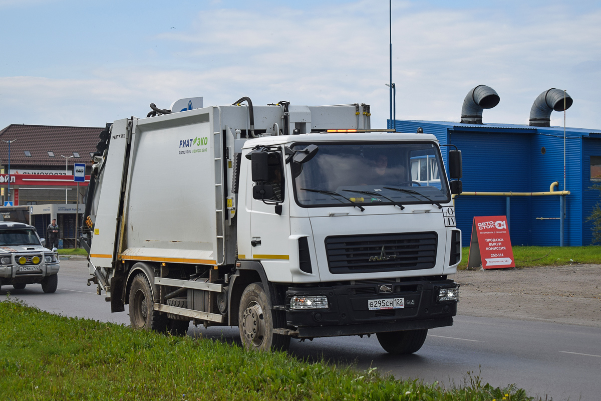 Алтайский край, № В 295 СН 122 — МАЗ-534025