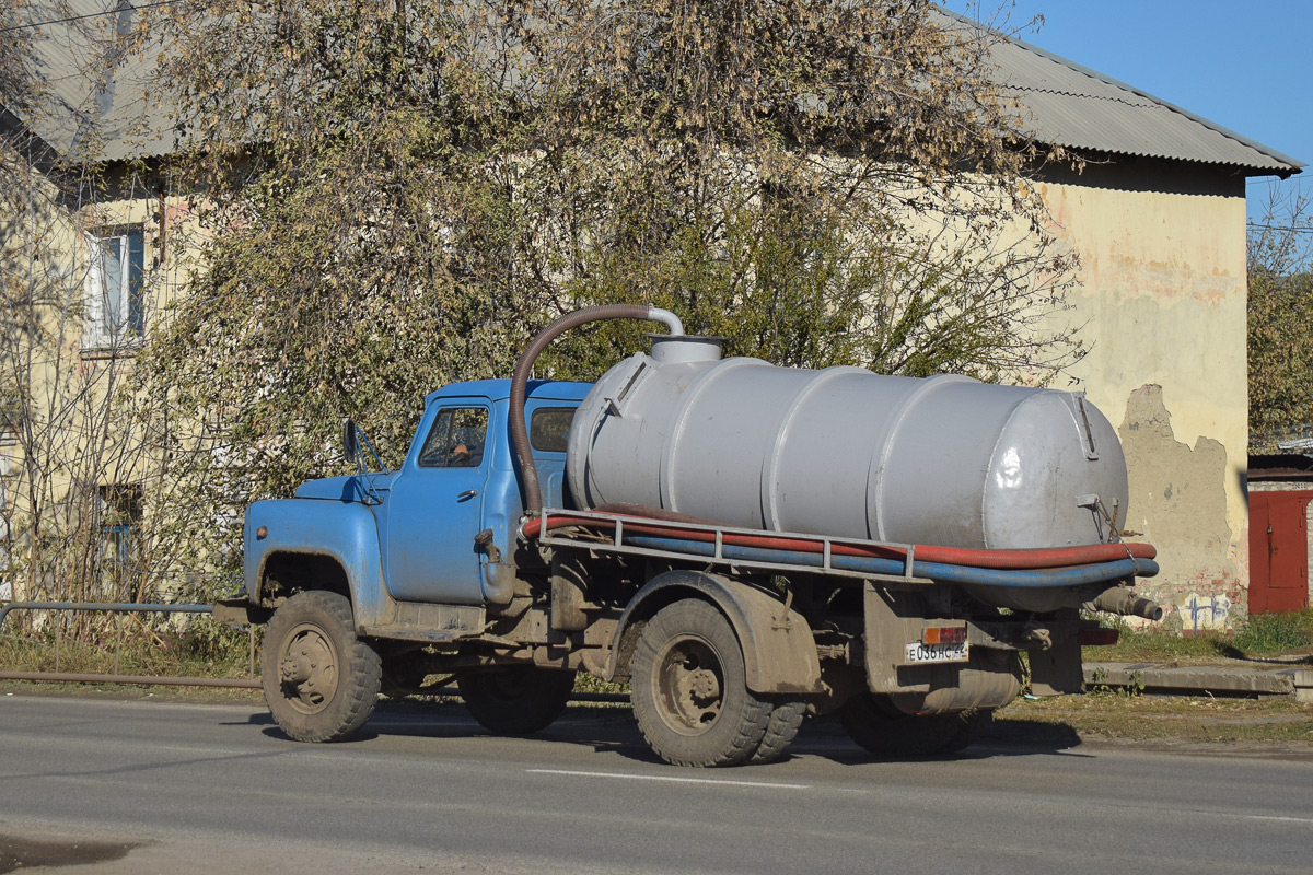 Алтайский край, № Е 036 НС 22 — ГАЗ-53-12