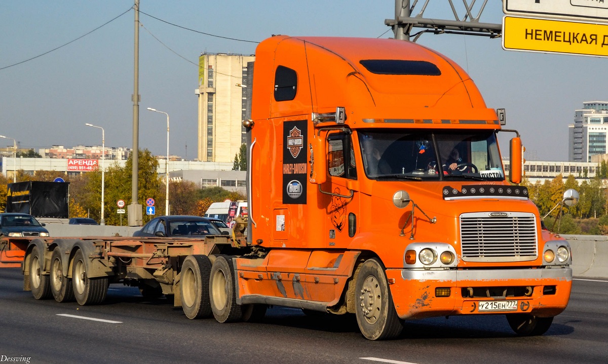 Москва, № У 215 ЕН 777 — Freightliner Century Class