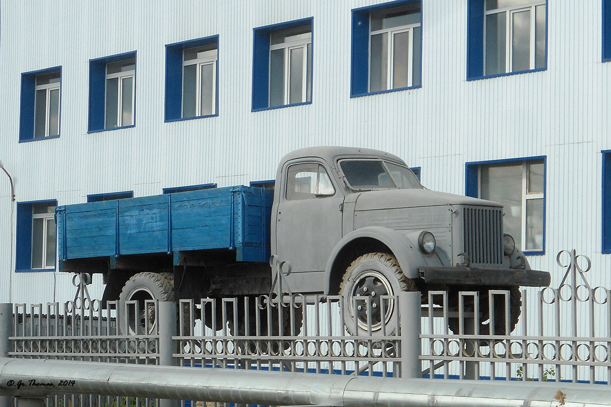 Саха (Якутия), № (14) Б/Н 0039 — ГАЗ-51А; Техника на постаментах, памятники (Саха (Якутия)); Транспортные средства без номеров (Саха (Якутия))
