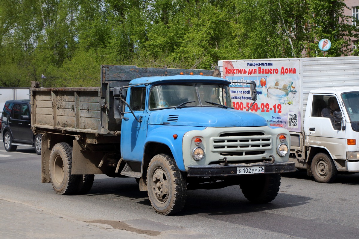 Томская область, № В 102 УМ 70 — ЗИЛ-495710