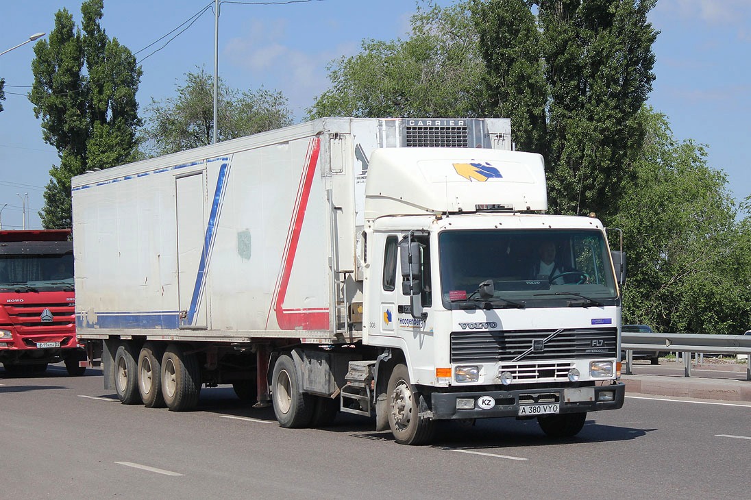 Алматы, № A 380 VYO — Volvo FL7
