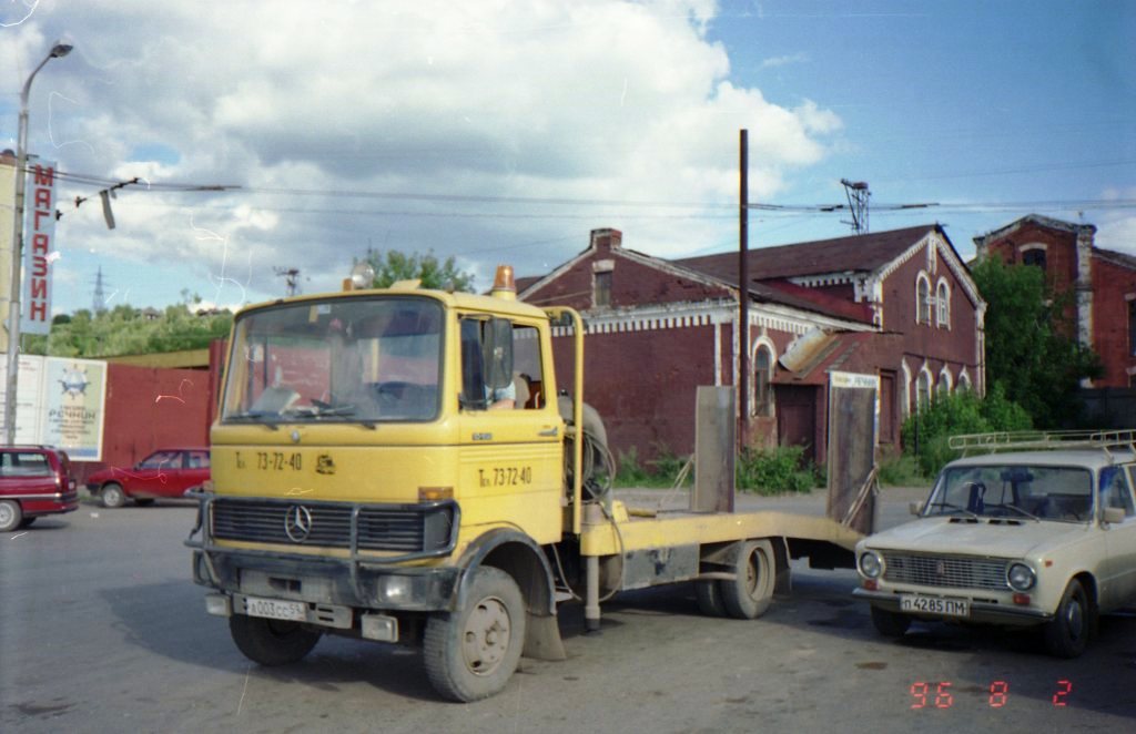 Пермский край, № А 003 СС 59 — Mercedes-Benz LP (общая модель)
