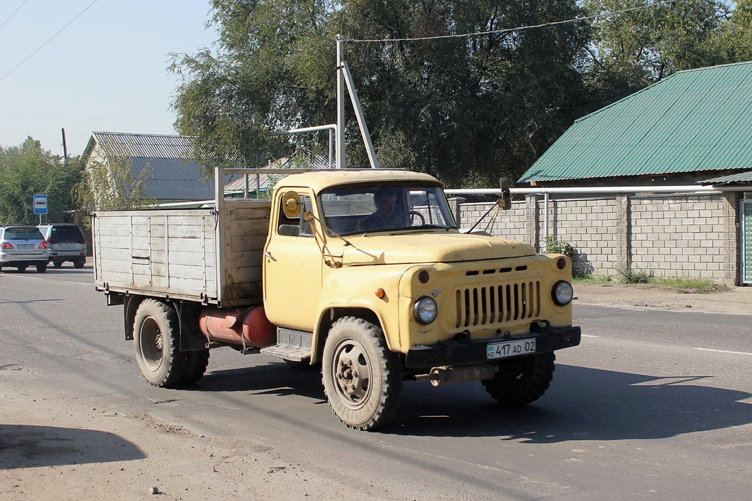 Алматы, № 417 AD 02 — ГАЗ-52-04