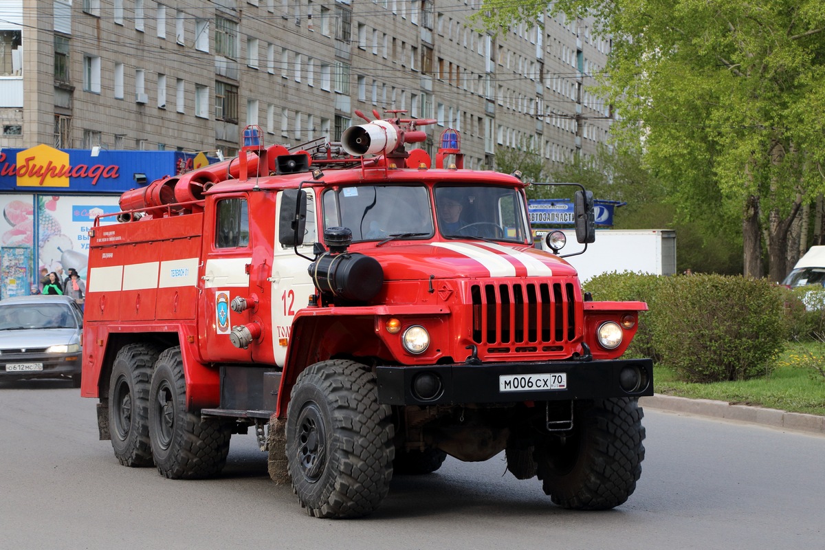 Томская область, № М 006 СХ 70 — Урал-5557-10