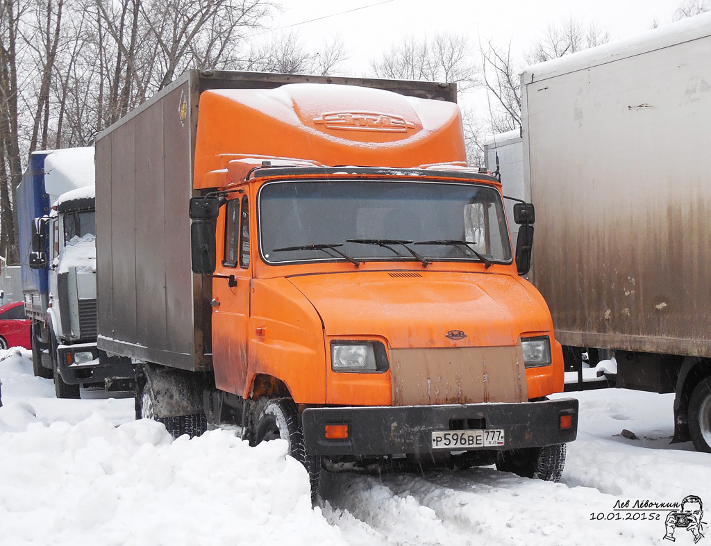 Москва, № Р 596 ВЕ 777 — ЗИЛ-5301B2 "Бычок"