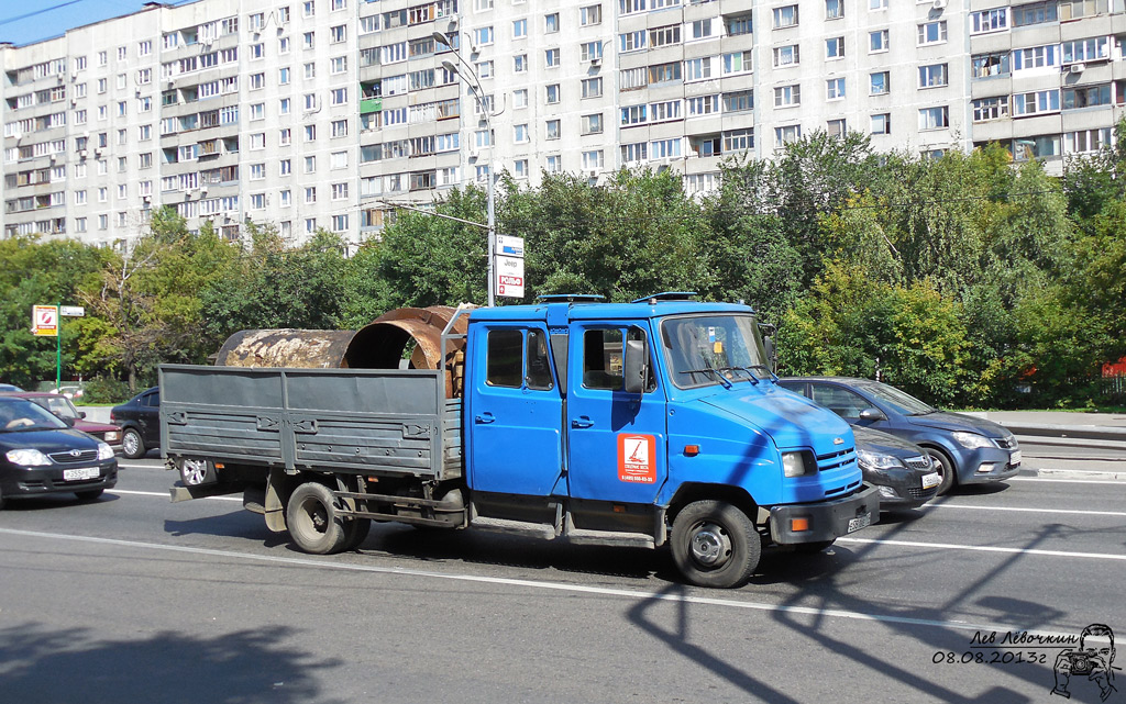 Москва, № Е 581 ВЕ 197 — ЗИЛ-5301M2 "Бычок"