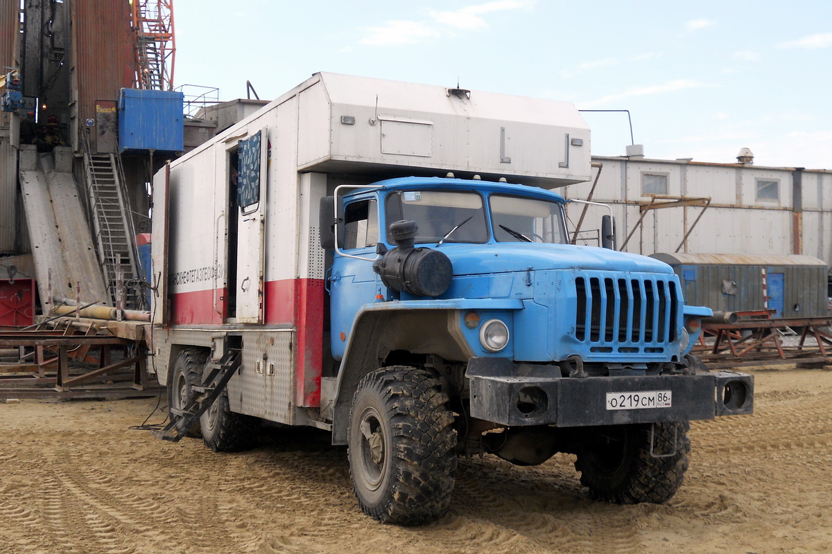 Ханты-Мансийский автоном.округ, № О 219 СМ 86 — Урал-4320-30