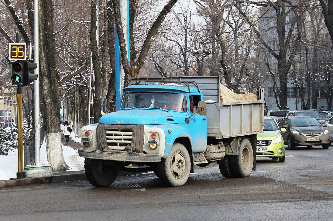 Алматинская область, № B 592 EFN — ЗИЛ-130 (общая модель)