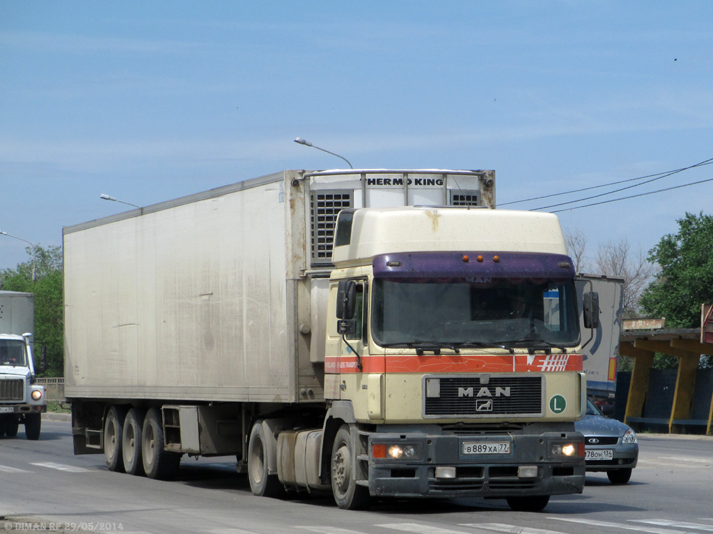 Москва, № В 889 ХА 77 — MAN F2000 19.403