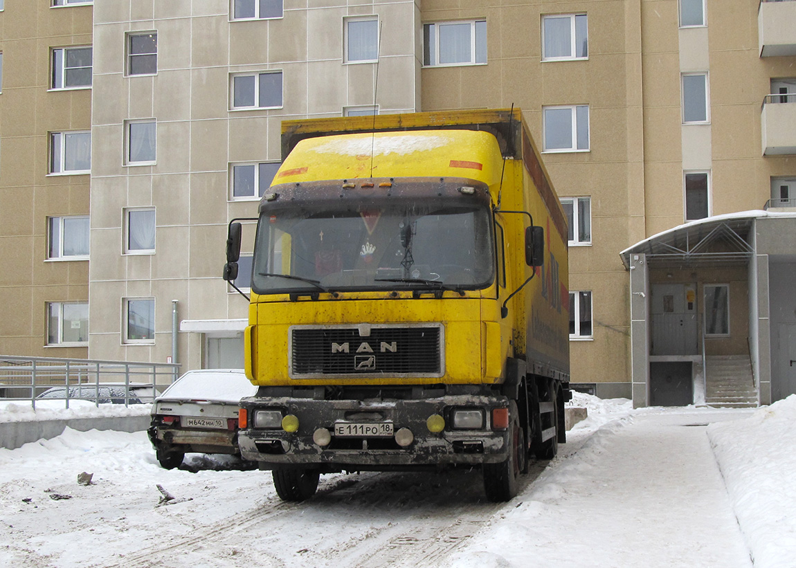 Удмуртия, № Е 111 РО 18 — MAN M90 (общая модель)