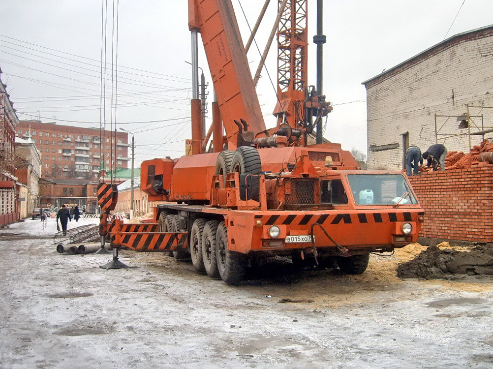 Тульская область, № В 015 ХО 71 — Kato 2680